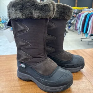 Baffin - Women's Snomass Front-Zip Winter Boots - MSRP comp $180: Brown/Black-women-W6