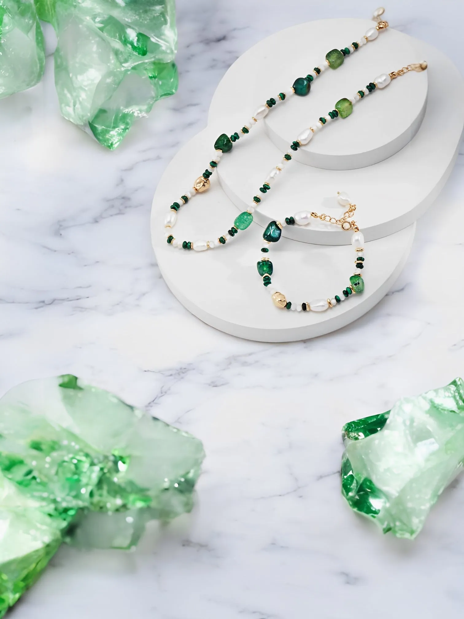 Livia - Green Agate with Pearl Beaded Bracelet