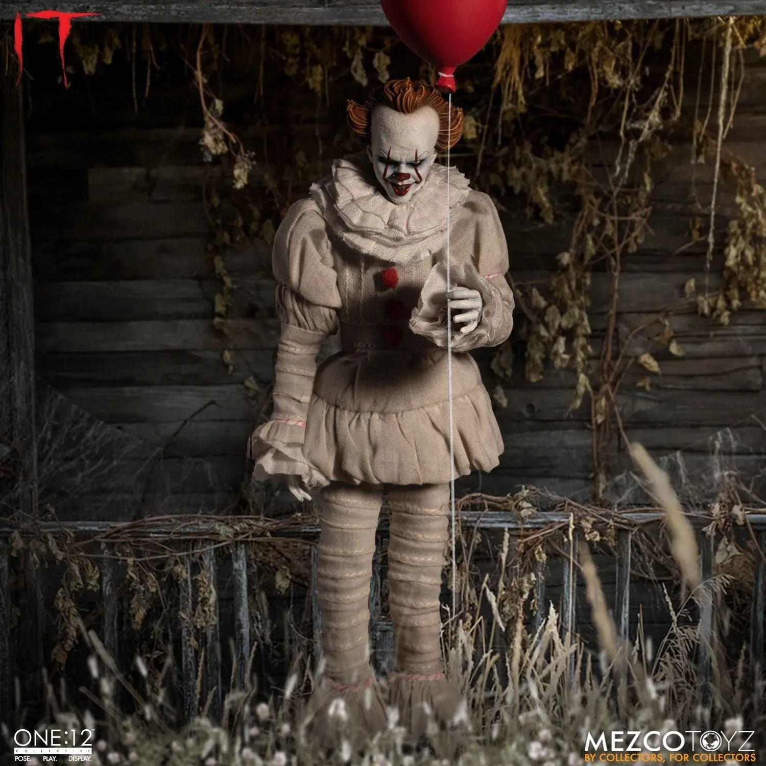 Mezco Toyz It: Pennywise One:12 Action Figure