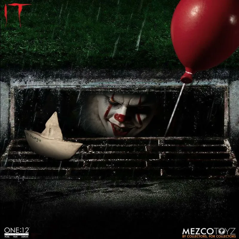 Mezco Toyz It: Pennywise One:12 Action Figure