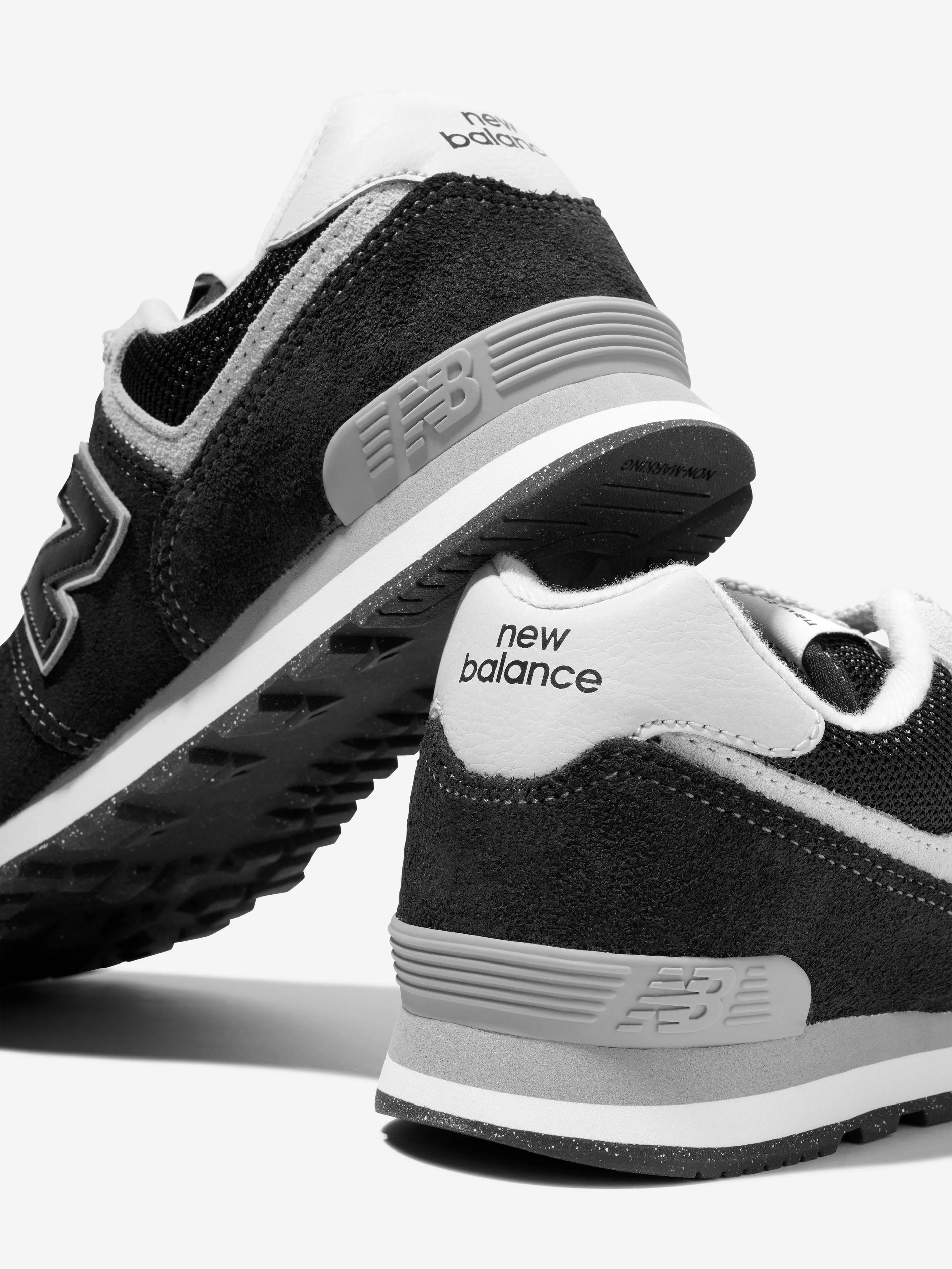 New Balance Kids 574 Lace Up Logo Trainers in Black