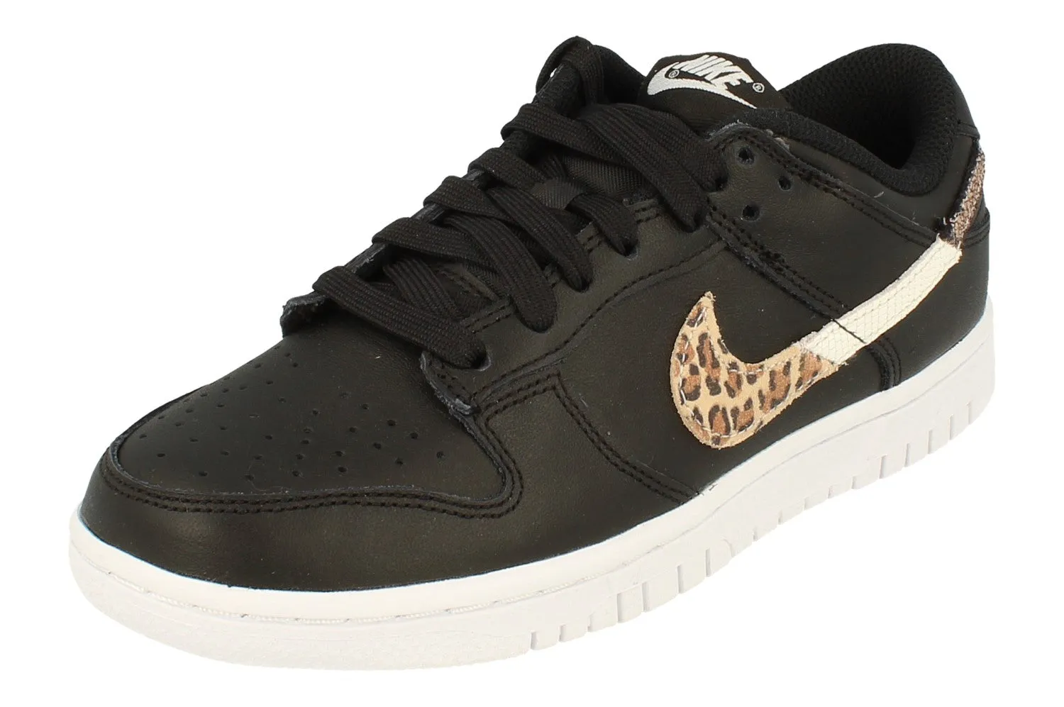 Nike Womens Dunk Low Se Trainers Dd7099 001