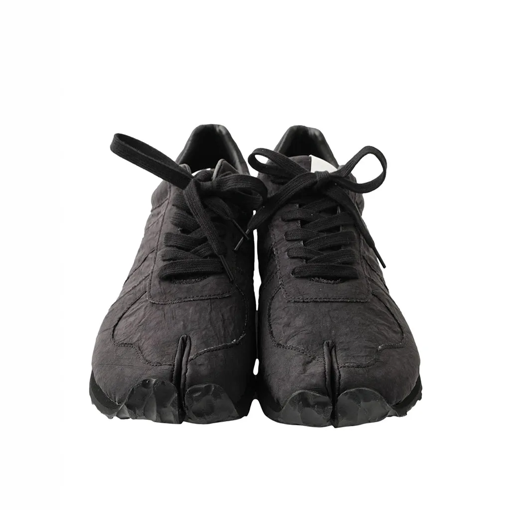 Tabito "Rebirth" Sneakers (Black)