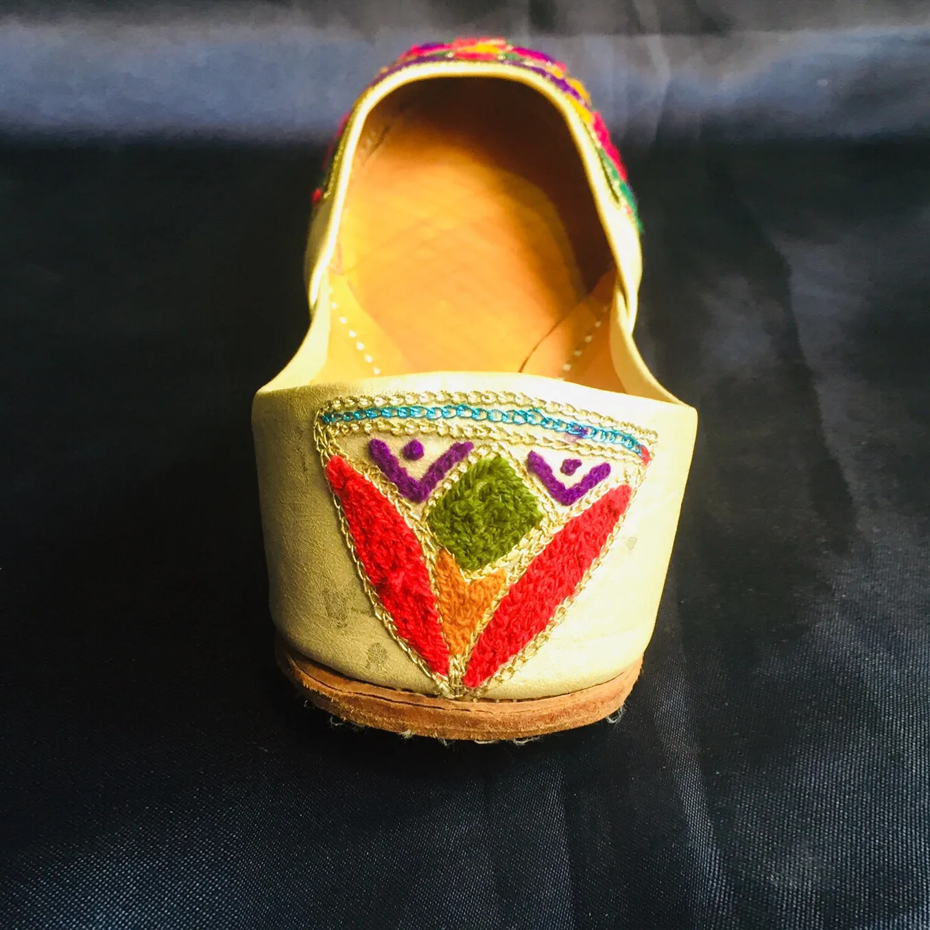 Traditional Handmade Multicolor Wedding khussa