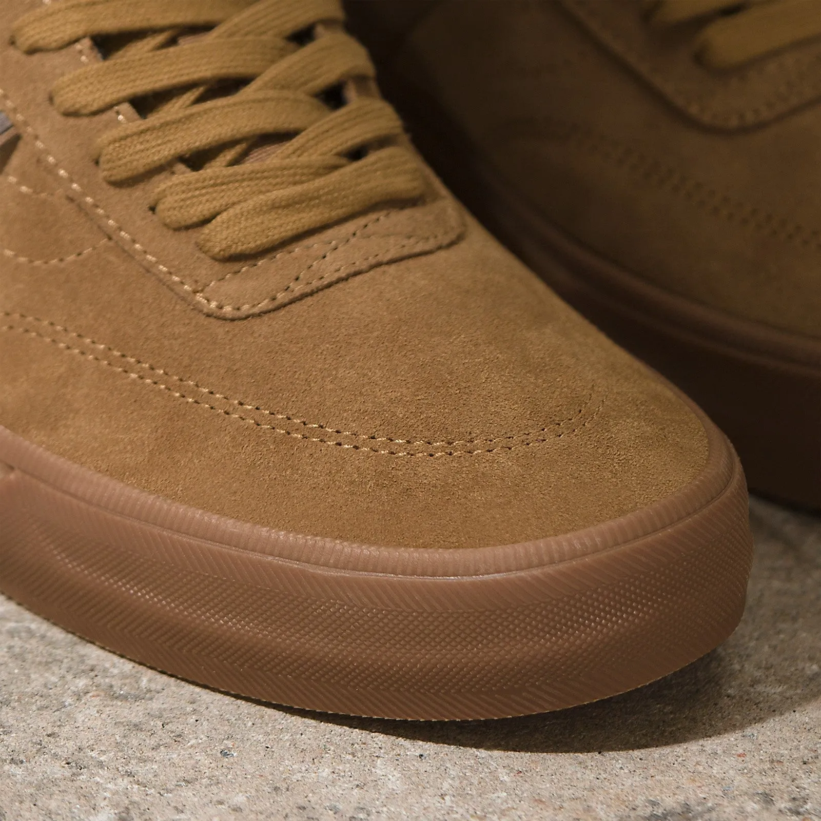 Vans Gilbert Crockett Skateboard Shoe - Brown/Gum