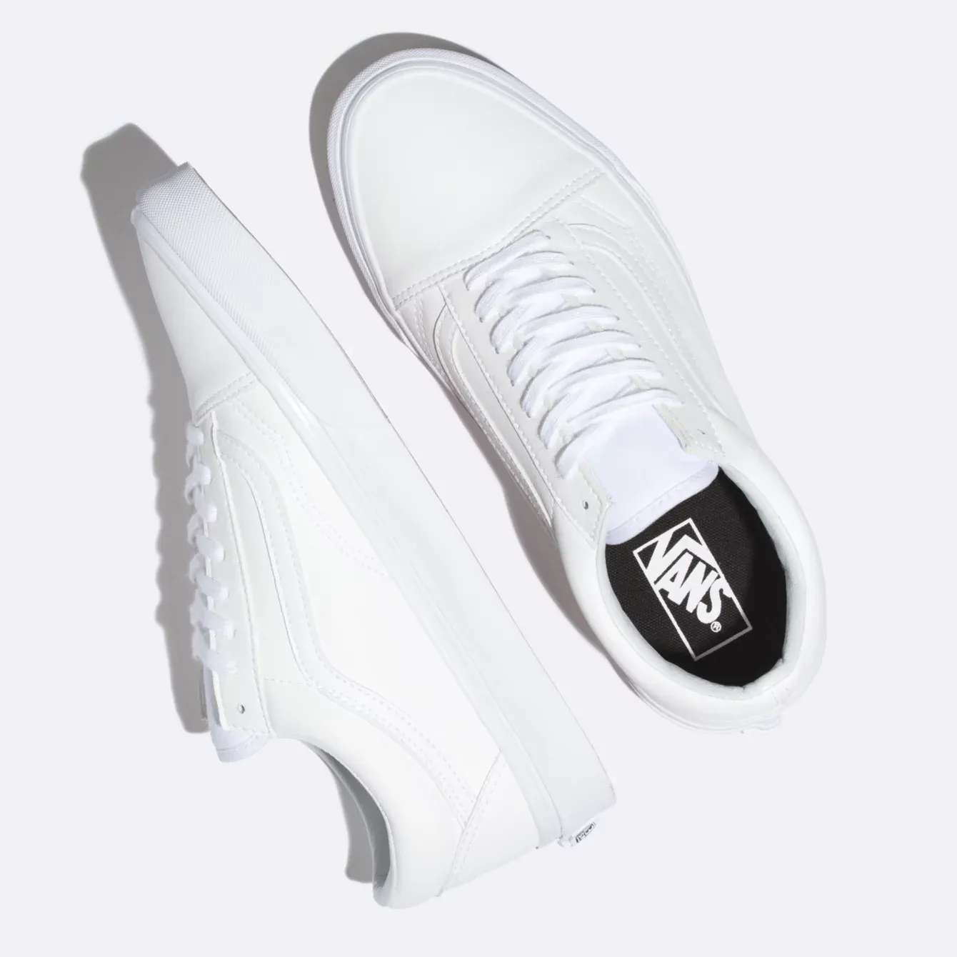 Vans Unisex Old Skool Shoes - All White