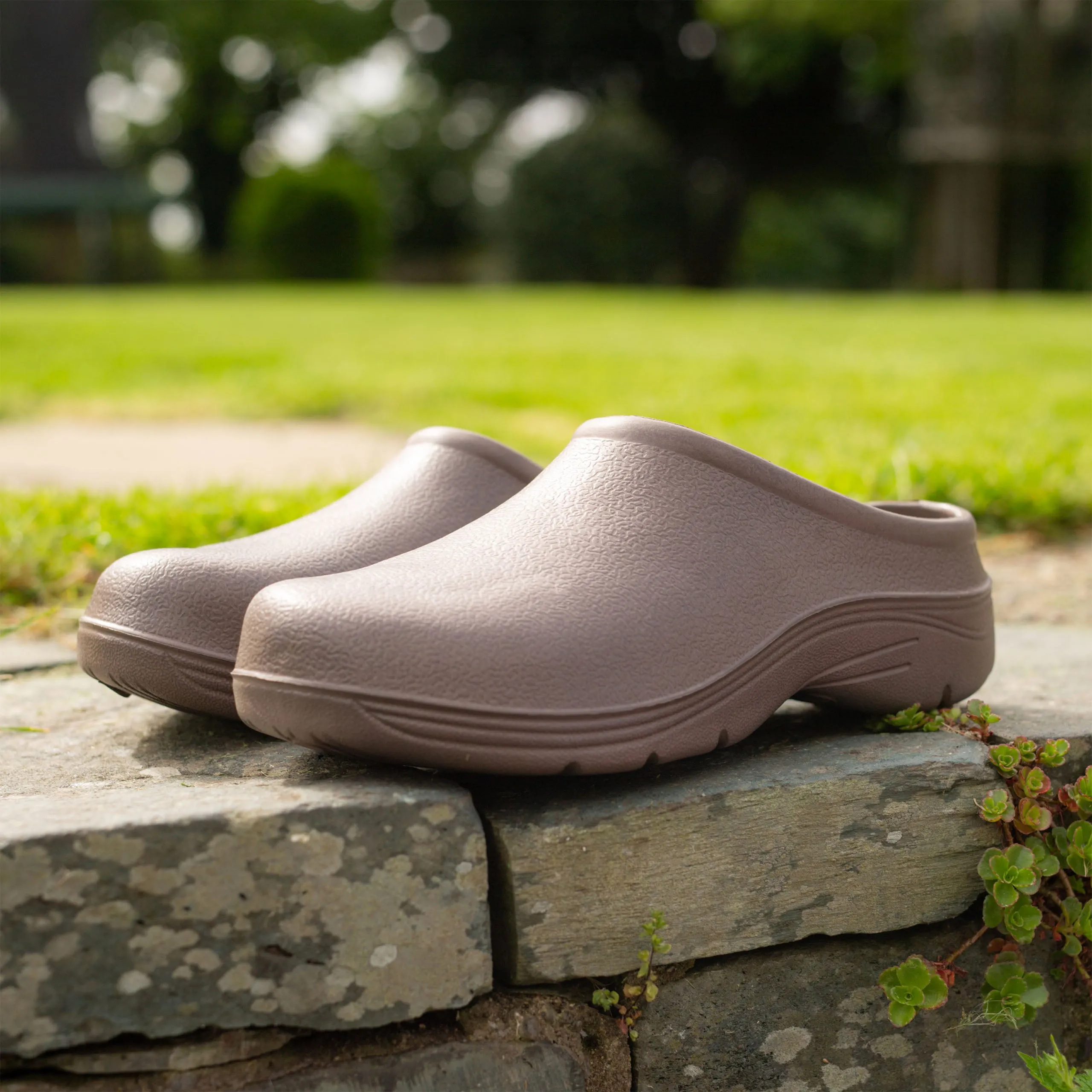 Women's Lorton Garden & Work Clogs