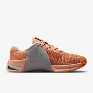 Women's Nike Metcon 9 (Amber Brown/Guava Ice)